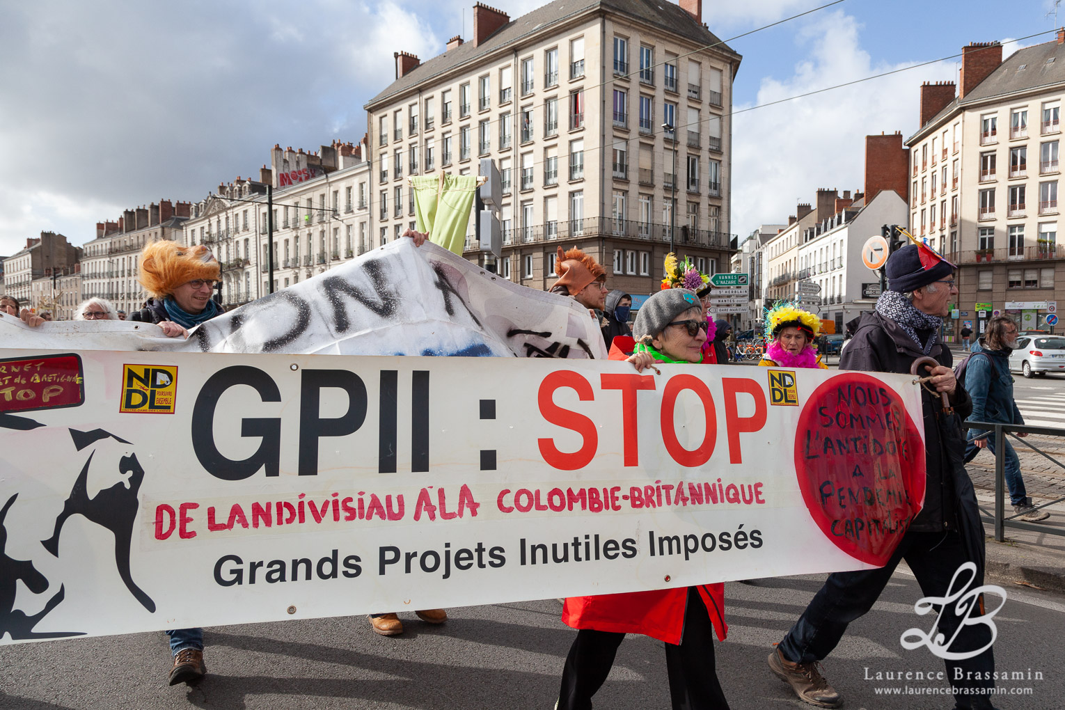 Mobilisation contre les grands projets inutiles à Nantes